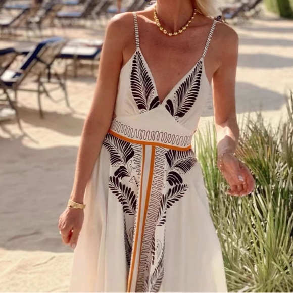 ♥️Hello Gorgeous! Printed V-Neck Cami Cutout Maxi Dress - Apricot - Picture 3 of 9